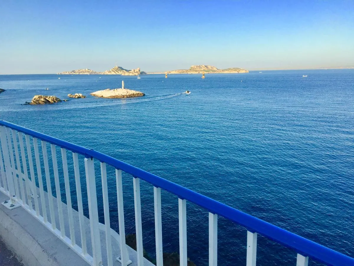 Vue Mer Le Panoramique Vieux-Port De Marseilles