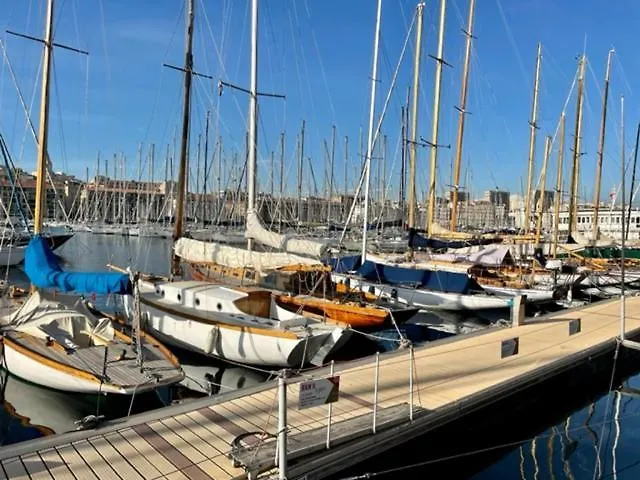 Vue Mer Le Panoramique Vieux-Port De Marseilles